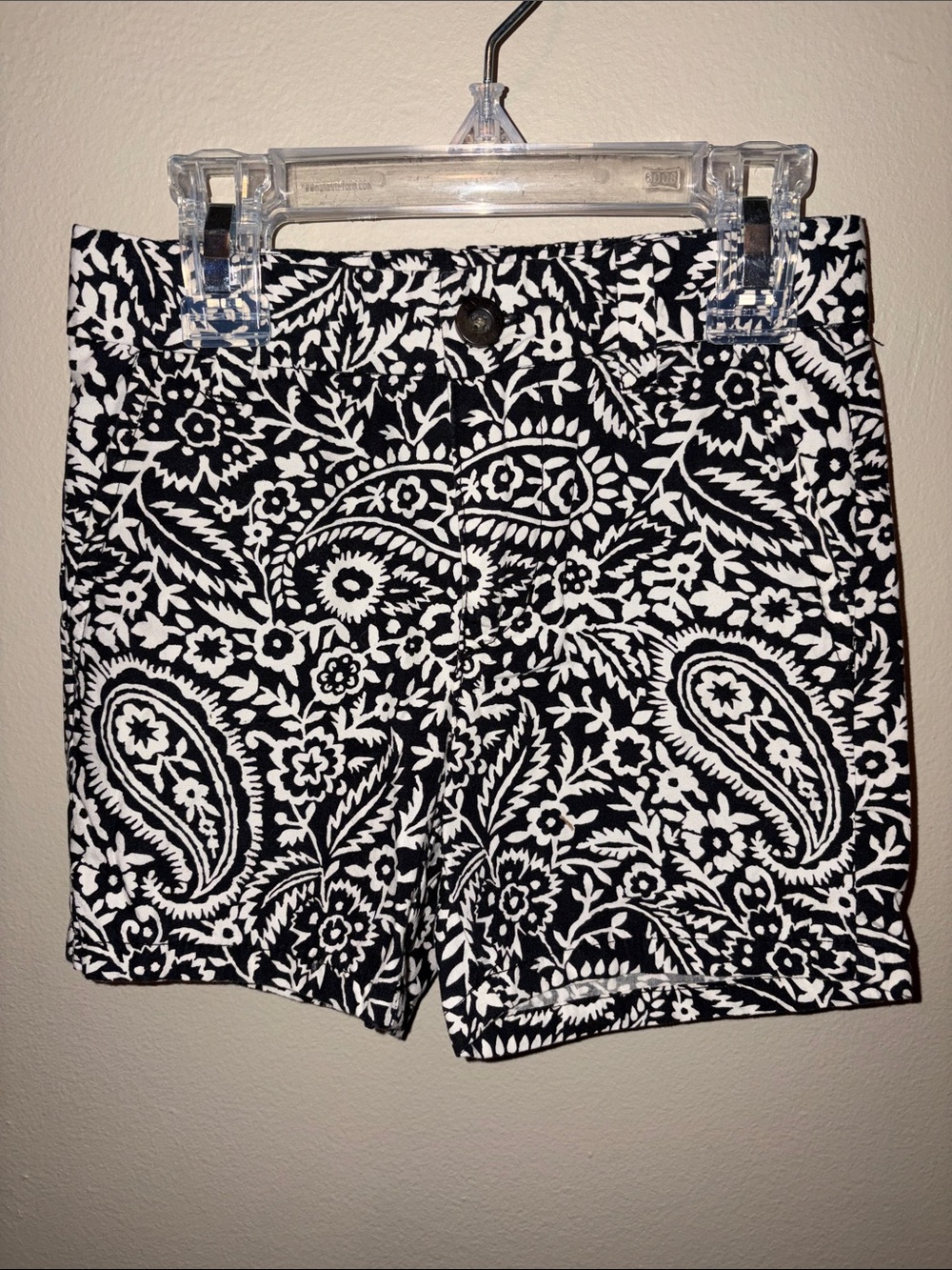 Janie and Jack Black & White Paisley Print Kids Shorts